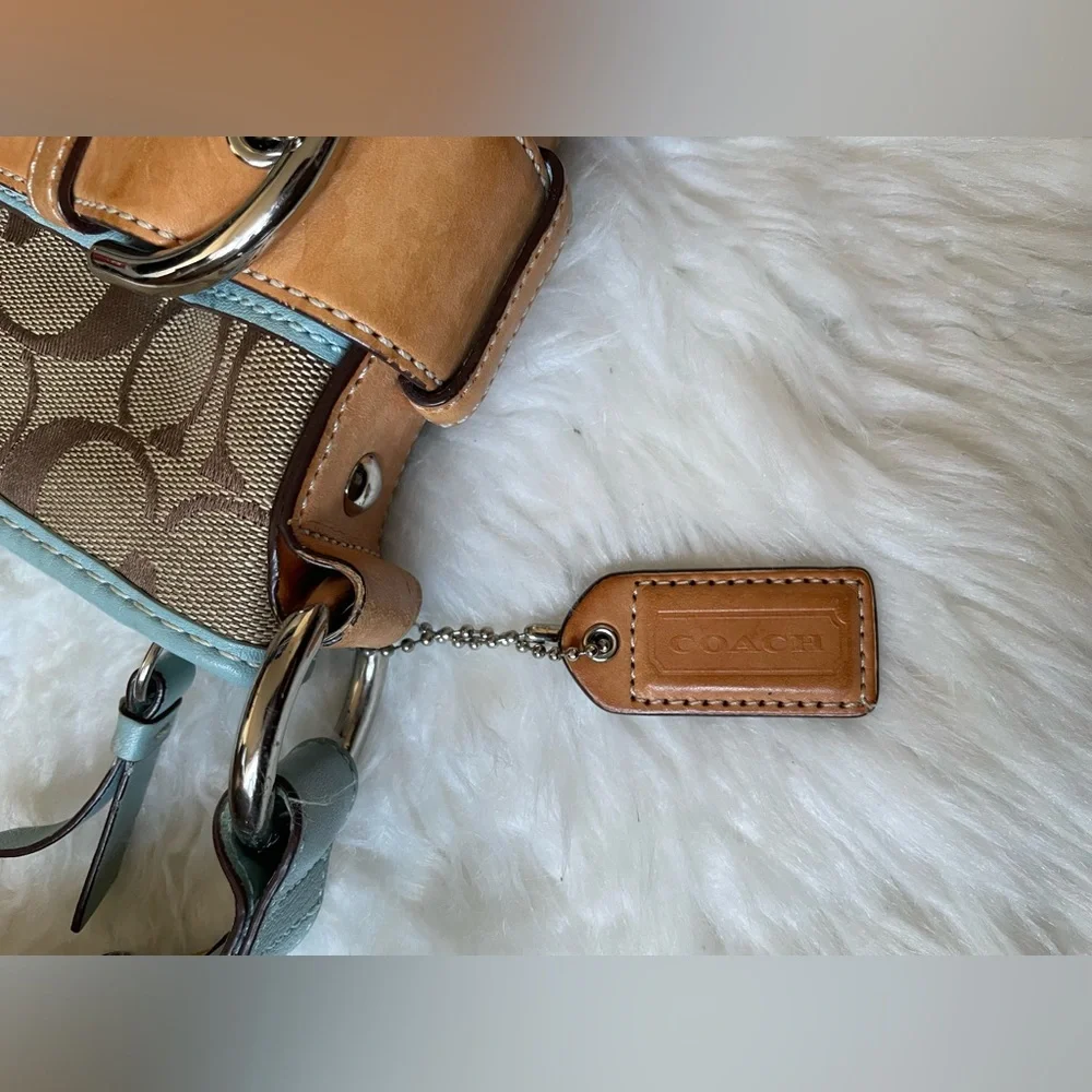 VINTAGE COACH SHOULDER BAG